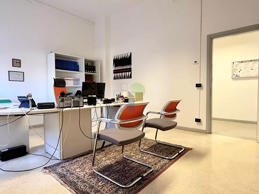 Immagine 6 di Ufficio in vendita  in Via L. da Vinci 35 a Livorno