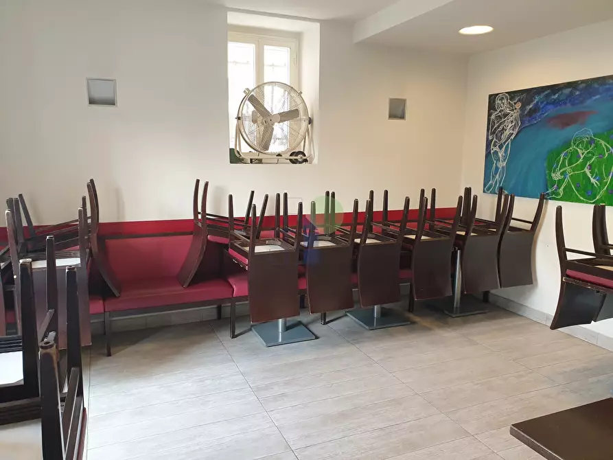 Immagine 4 di Bar / Ristorante in vendita  in via dei lavoratori 21 a Rosignano Marittimo