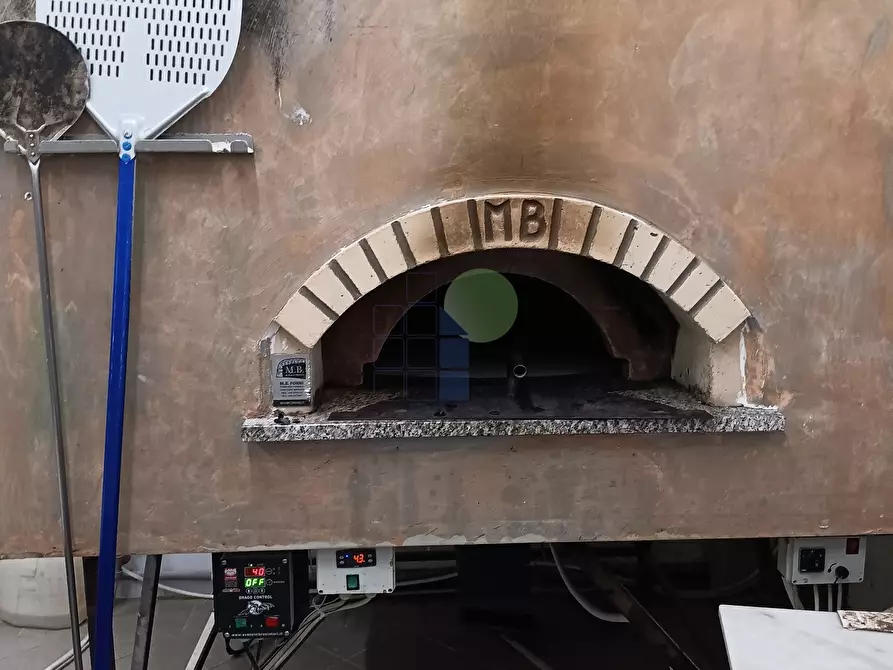 Immagine 18 di Bar / Ristorante in vendita  in Piazza del Luogo Pio 4 a Livorno