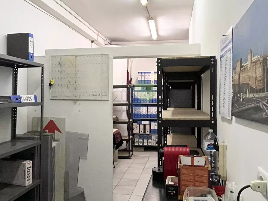 Immagine 16 di Capannone industriale in affitto  in Via Uberto Mondolfi 122 a Livorno
