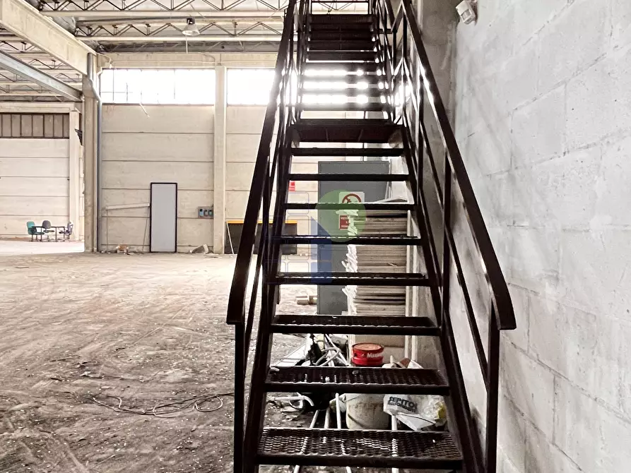 Immagine 13 di Capannone industriale in vendita  in Via dell'Artigianato 82 a Livorno