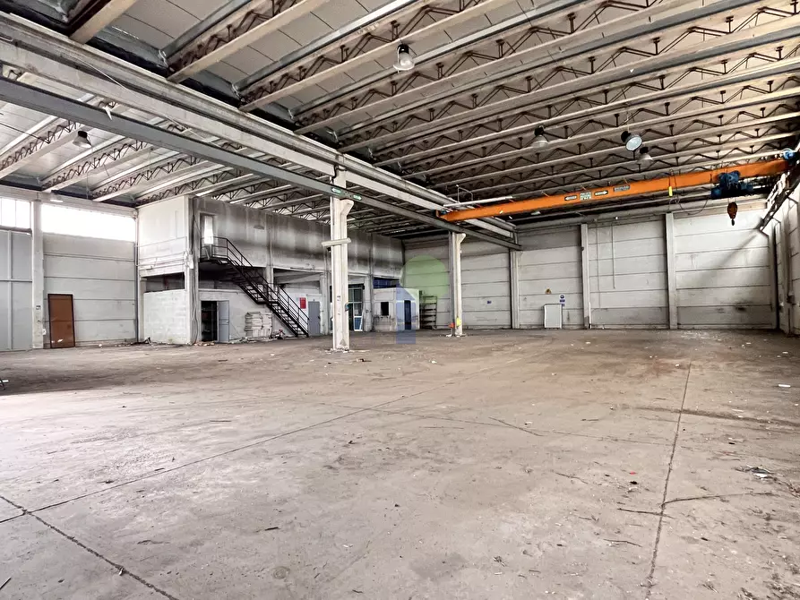 Immagine 5 di Capannone industriale in vendita  in Via dell'Artigianato 82 a Livorno
