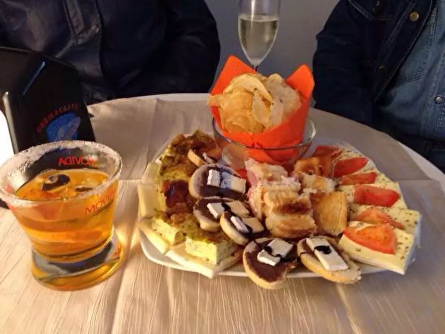 Immagine 6 di Bar / Ristorante in vendita  in Via San Giovanni a Livorno