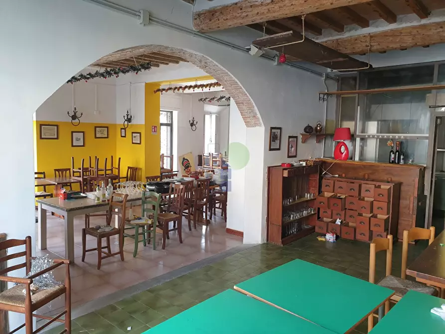 Immagine 4 di Bar / Ristorante in affitto  a Livorno