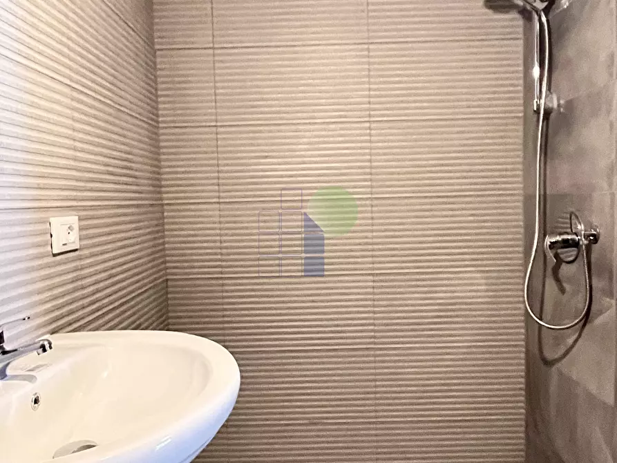 Immagine 8 di Capannone industriale in affitto  in Via Buontalenti 80 a Livorno