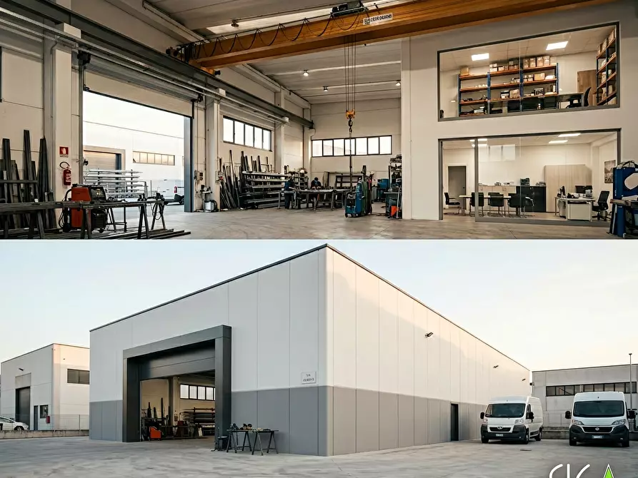 Immagine 3 di Capannone industriale in vendita  a Massa