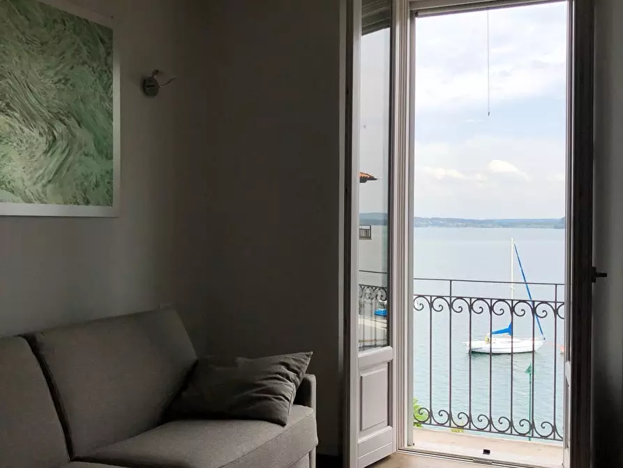 Immagine 8 di Trilocale in affitto  in Via Mazzini 1 a Belgirate