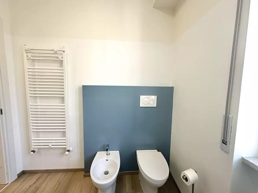 Immagine 36 di Trilocale in affitto  in Via XXV Aprile 1 a Arona