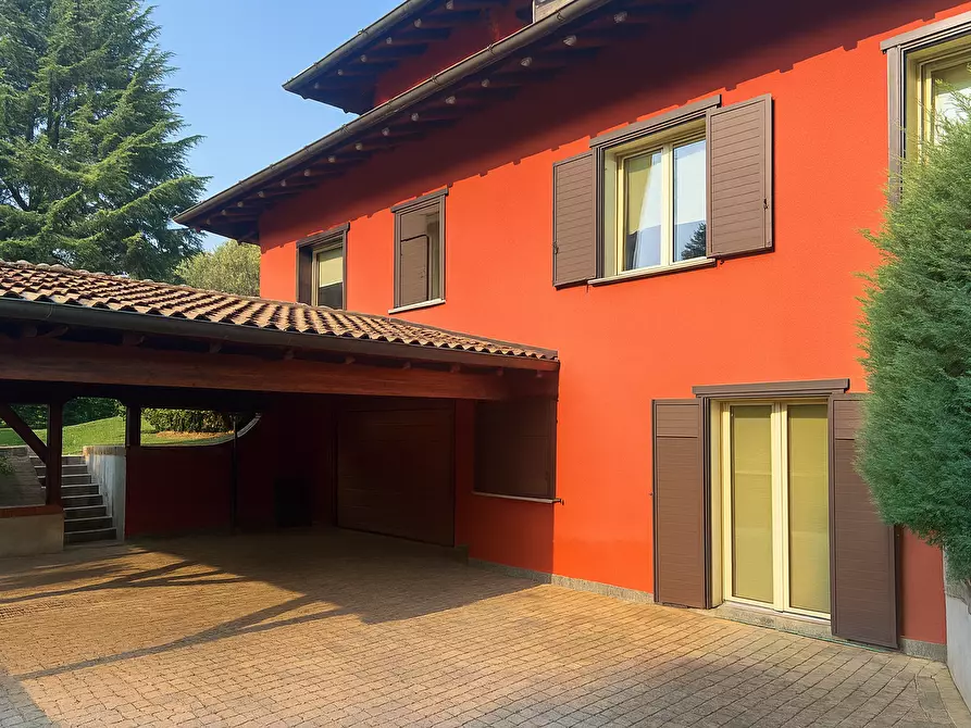Immagine 37 di Villa in vendita  in Via Madonna della Motta 1 a Dormelletto
