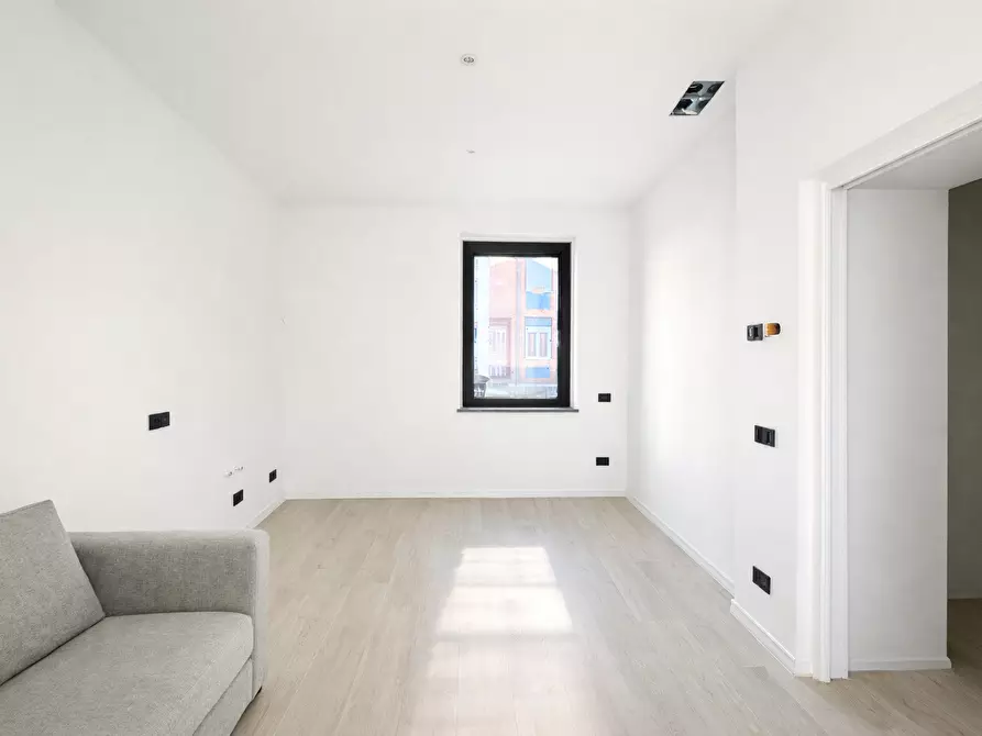 Immagine 8 di Monolocale in vendita  in Via XX Settembre 84 a Arona