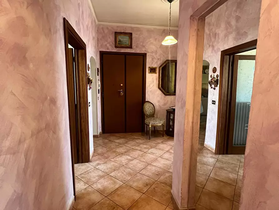 Immagine 2 di Pentalocale in vendita  in Via Pietro Fanfani a Firenze