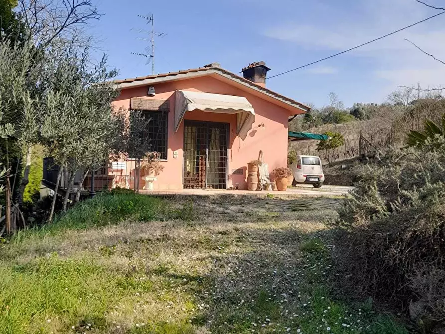 Immagine 5 di Casa indipendente in vendita  in Via Poggio di Pozzolatico a Impruneta