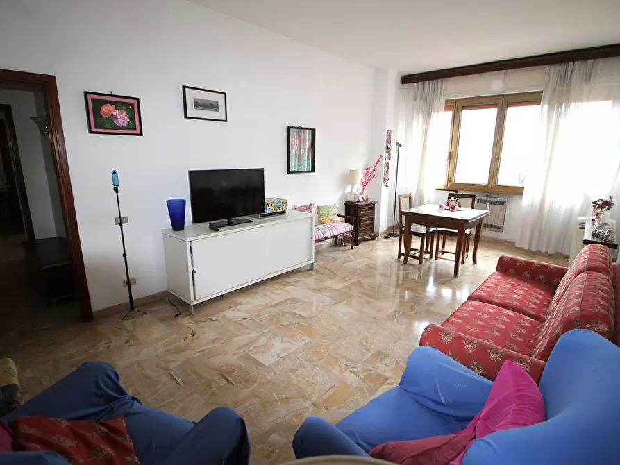 Immagine 1 di Appartamento in vendita  in Via delle Panche 50 a Firenze