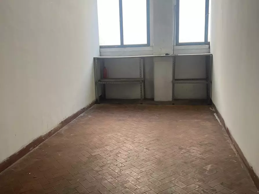 Immagine 1 di Garage in vendita  in Via di Santo Stefano in Pane a Firenze