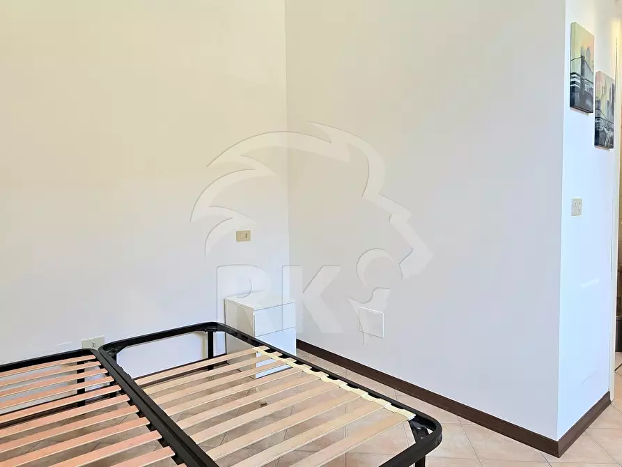 Immagine 12 di Monolocale in affitto  a Bologna