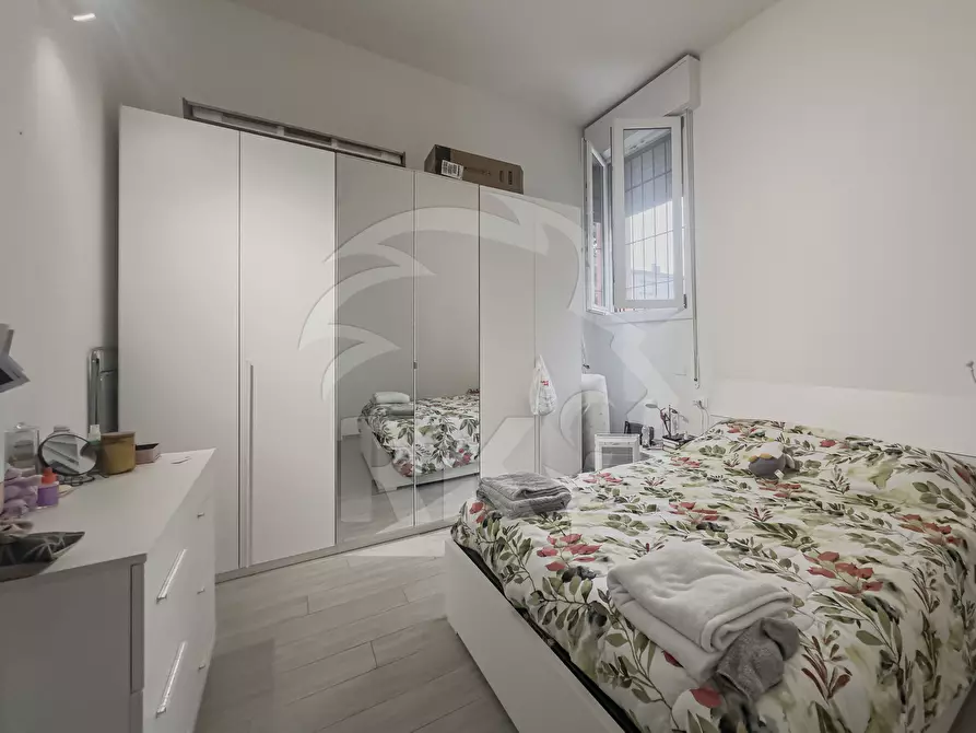 Immagine 15 di Bilocale in vendita  in Via Reggio Emilia 6 a Bologna