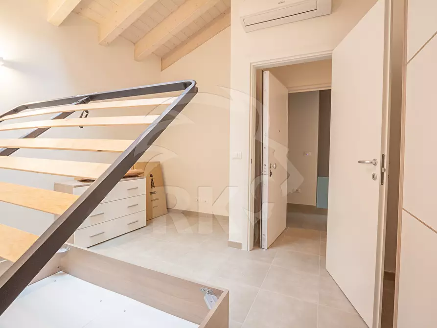 Immagine 8 di Bilocale in affitto  a Bologna