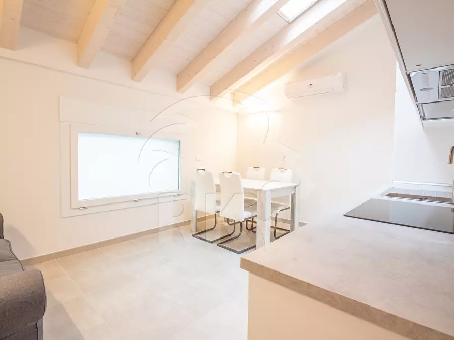 Immagine 3 di Bilocale in affitto  a Bologna