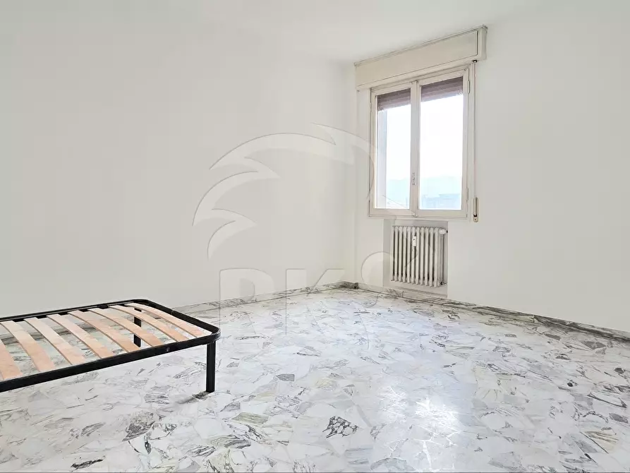 Immagine 15 di Pentalocale in affitto  a Bologna