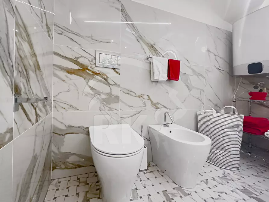 Immagine 17 di Monolocale in vendita  in Via Senzanome 9 a Bologna