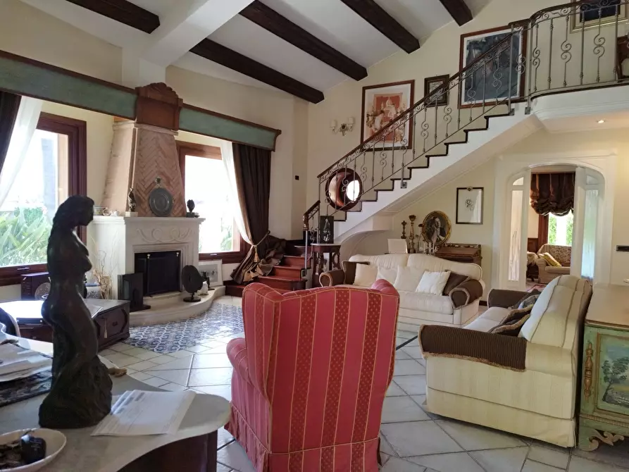 Immagine 13 di Villa in vendita  in Strada Tremmilia 143 a Siracusa