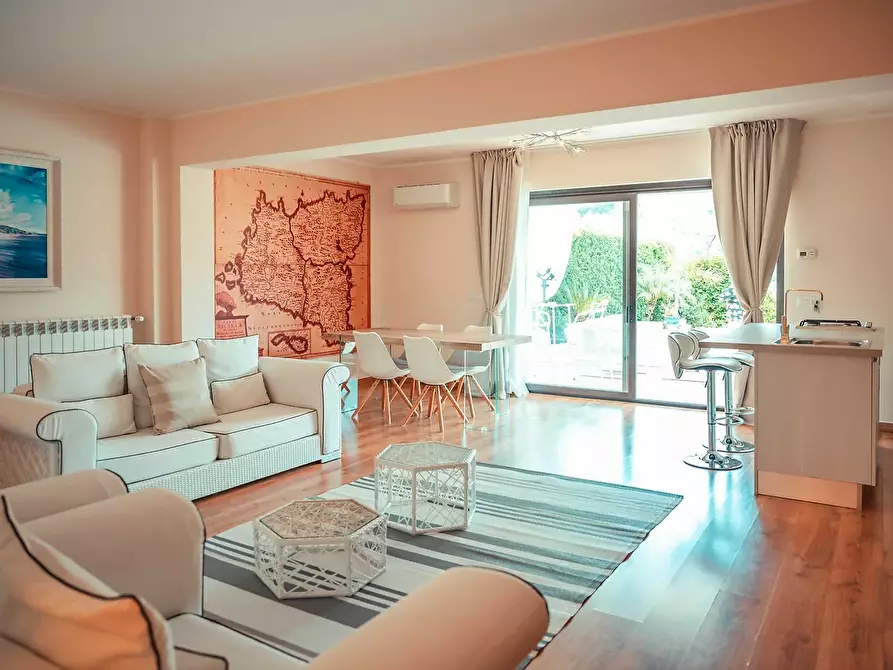 Immagine 31 di Villa in vendita  in Contrada Mastrissa 1000 a Taormina