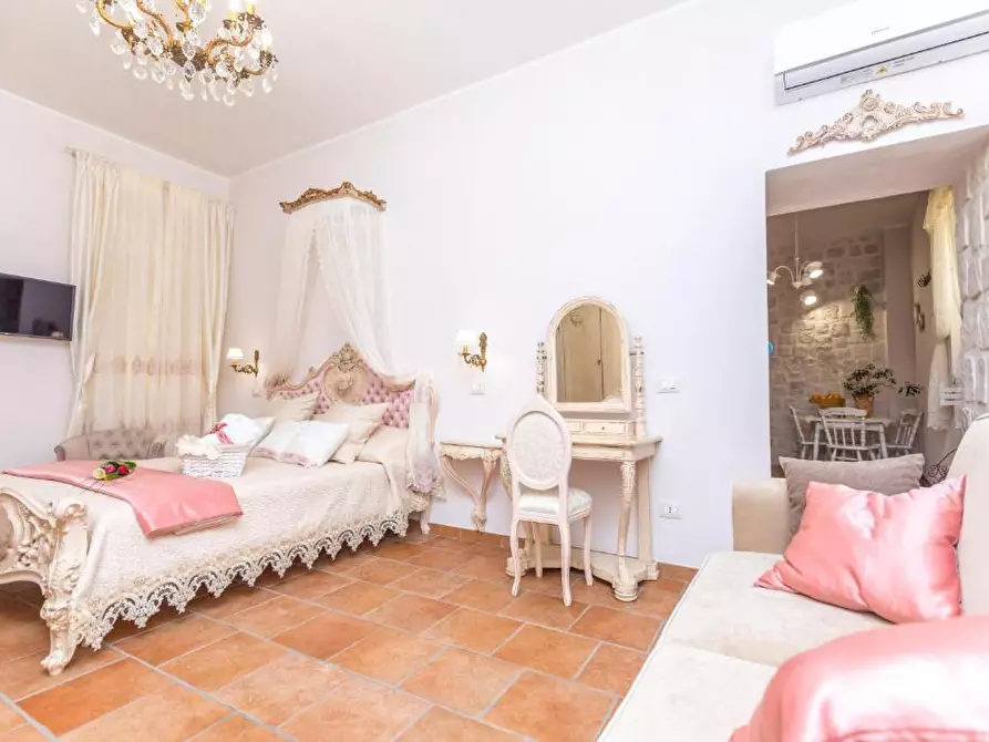 Immagine 29 di Casa indipendente in vendita  in Lungomare di Levante Elio Vittorini 20 a Siracusa