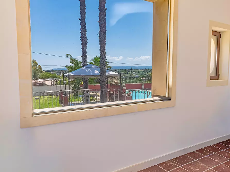Immagine 90 di Villa in vendita  in Via Agamennone 2 a Siracusa