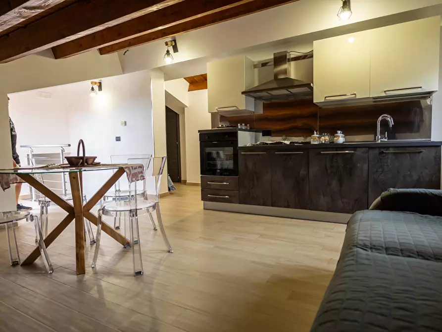 Immagine 86 di Villa in vendita  in Via Vincenzo Bellini 163 a Piedimonte Etneo