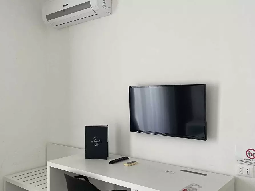 Immagine 14 di Villa in vendita  in Viale Edoardo Garrone 56 a Melilli