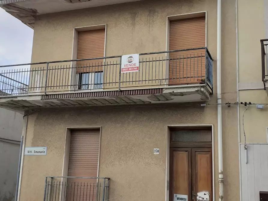 Immagine 5 di Casa indipendente in vendita  in Via Vittorio Emanuele III 374 a Canicattini Bagni