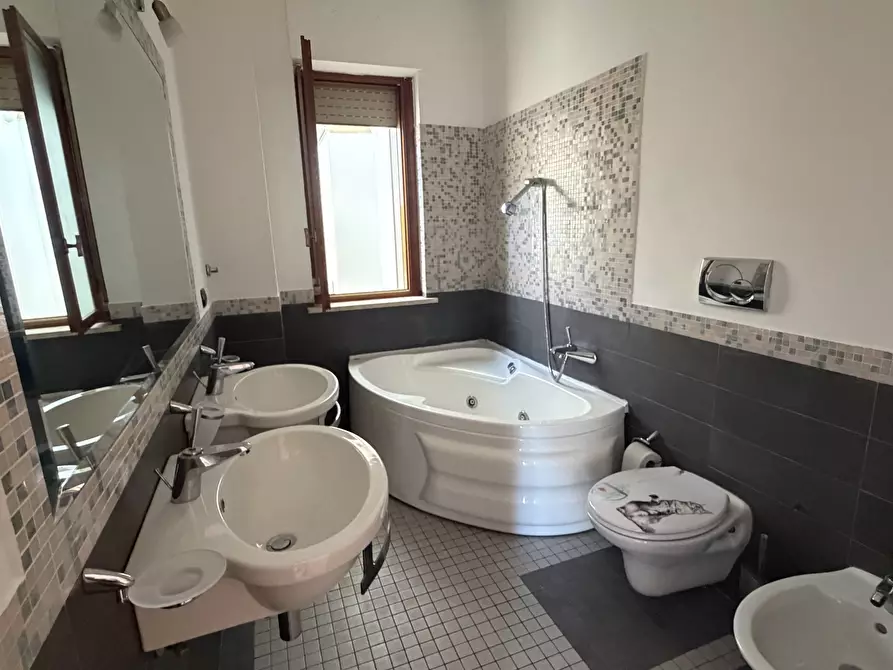 Immagine 19 di Appartamento in affitto  in via paterno a Siracusa