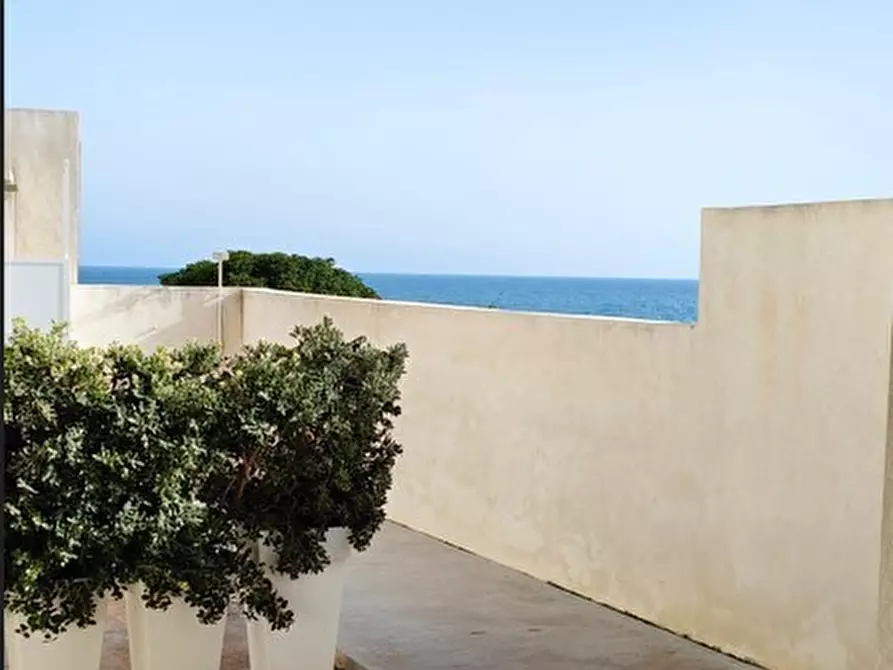 Immagine 7 di Villa in vendita  in Via Sebastiano Morale 5 a Siracusa