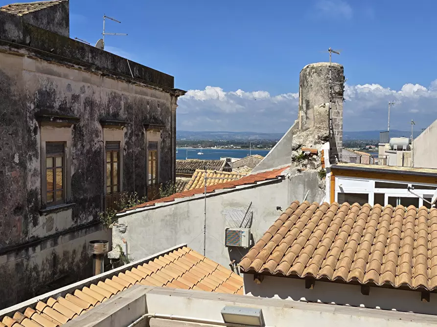 Immagine 55 di Terratetto in vendita  in Piazza Archimede 11 a Siracusa