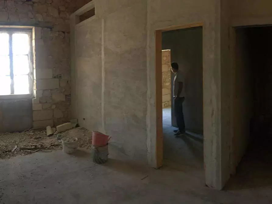 Immagine 22 di Casa indipendente in vendita  a Siracusa