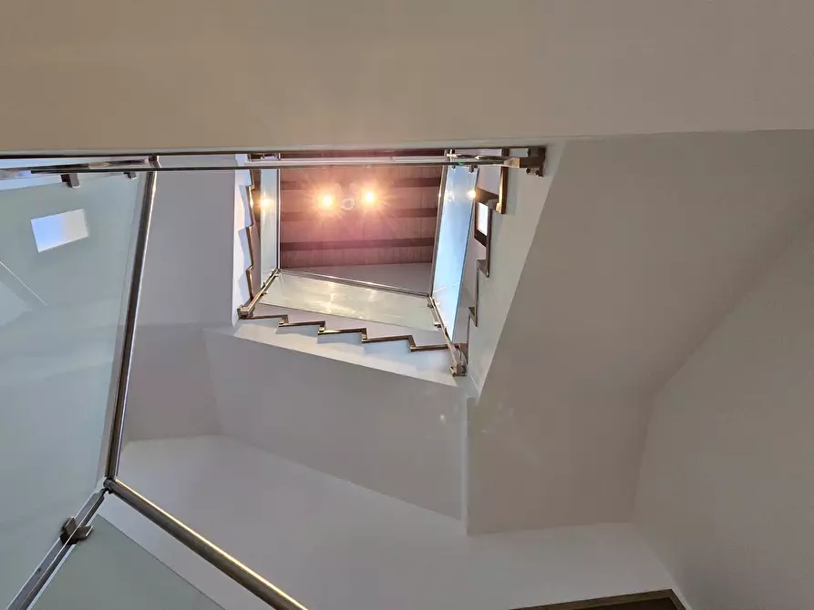 Immagine 28 di Villa in vendita  in Via Monti Nebrodi 64 a Siracusa