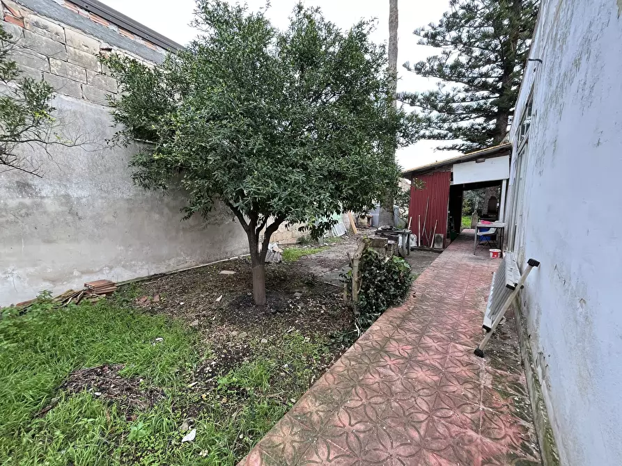 Immagine 4 di Villa in vendita  in Strada Ognina 70 a Siracusa