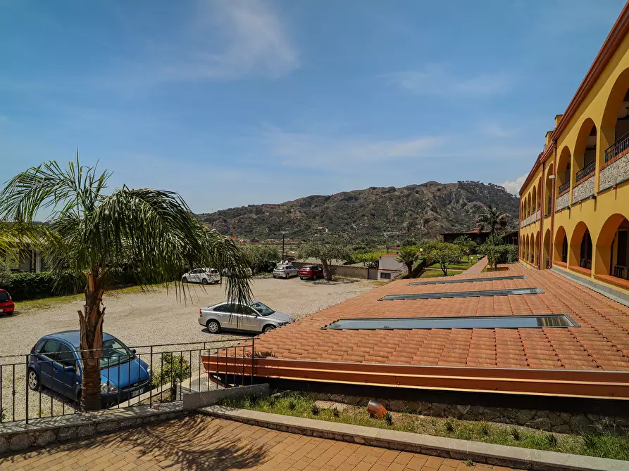 Immagine 20 di Villa in vendita  a Taormina