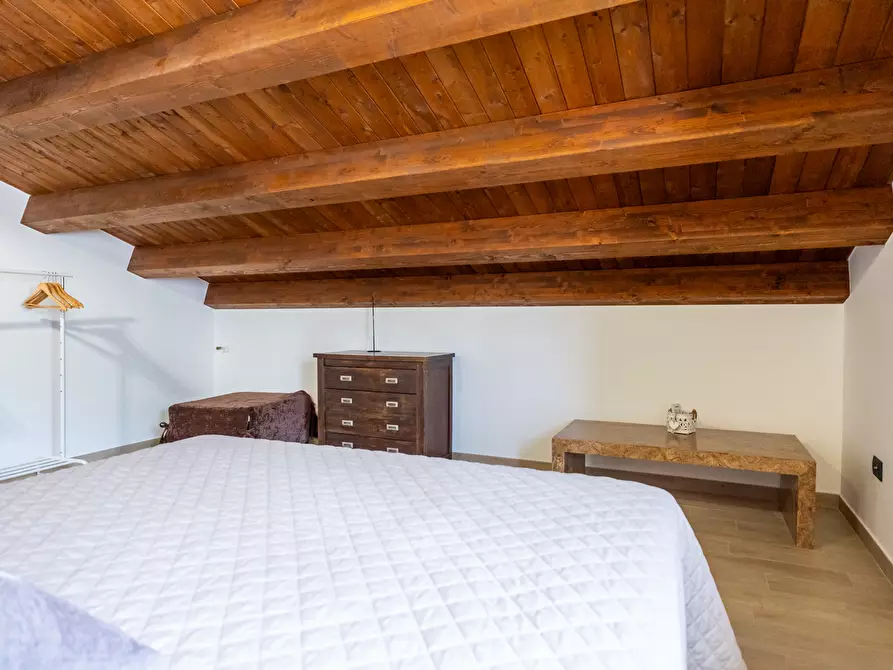 Immagine 104 di Villa in vendita  in Via Vincenzo Bellini 163 a Piedimonte Etneo