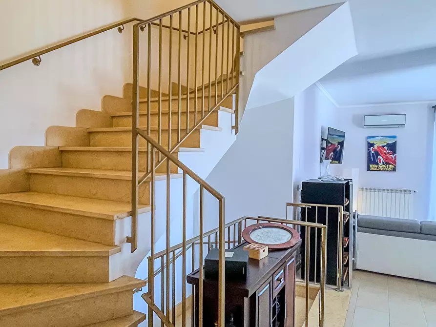 Immagine 45 di Villa in vendita  in Via Crocefisso 16 a Taormina