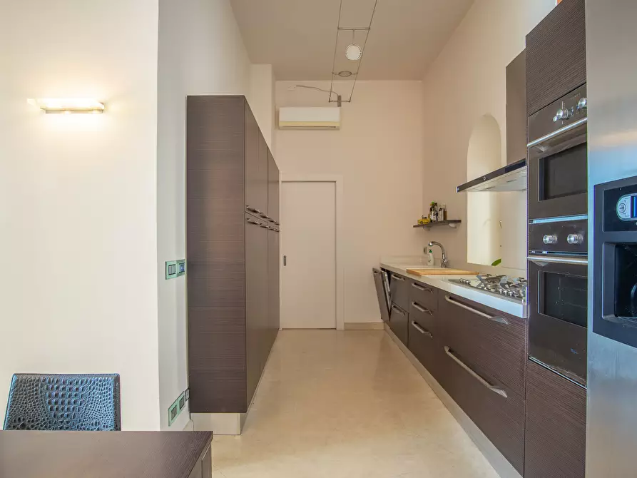 Immagine 32 di Villa in vendita  in Salita Giafari 25 a Taormina