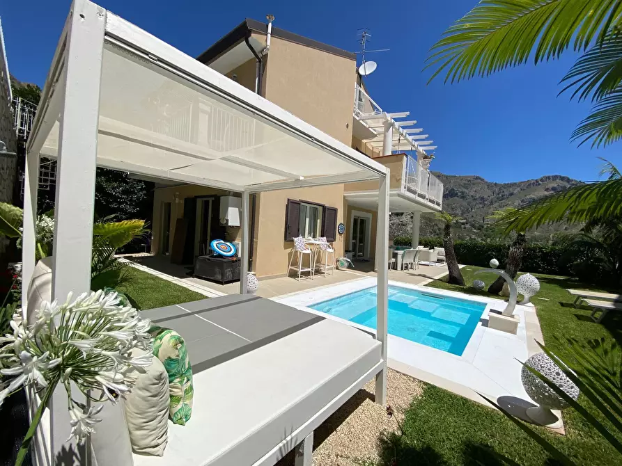 Immagine 65 di Villa in vendita  in Contrada Mastrissa 1000 a Taormina