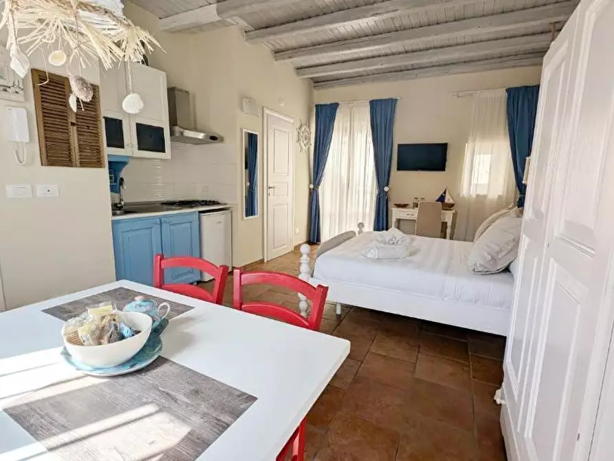 Immagine 11 di Casa indipendente in vendita  in Lungomare di Levante Elio Vittorini 20 a Siracusa