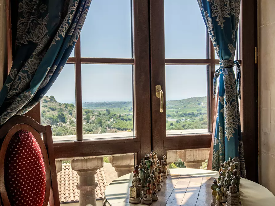 Immagine 26 di Albergo/B&B/Residence in vendita  in Via pola 2 a Noto