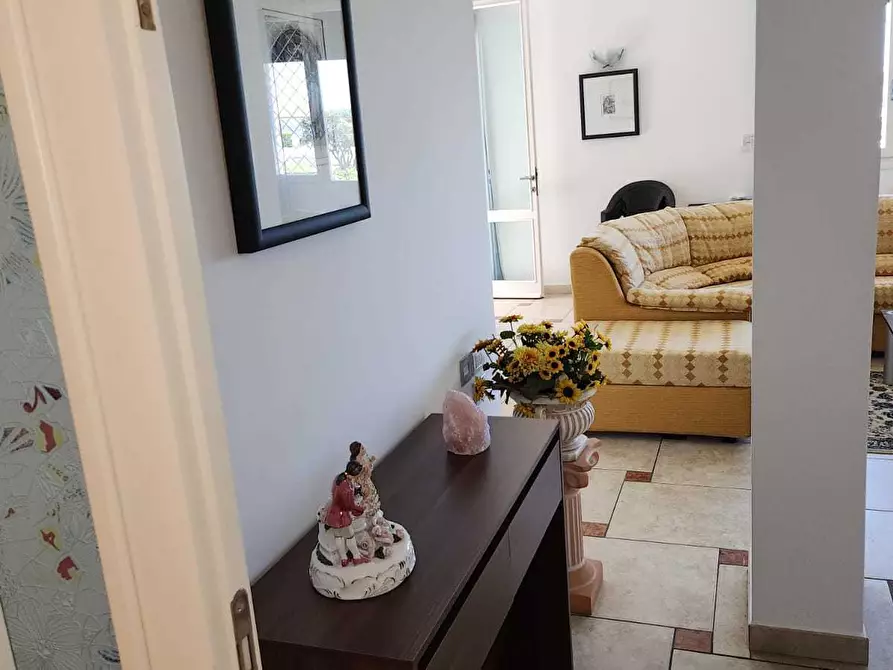 Immagine 28 di Appartamento in vendita  a Viareggio