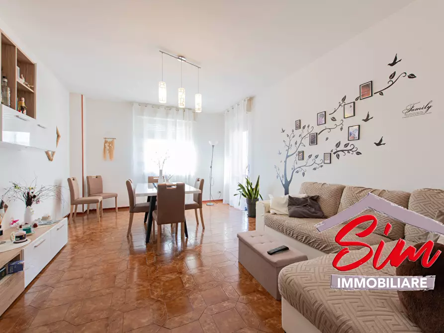 Immagine 3 di Trilocale in vendita  in Via Samaritana sn a Caltignaga