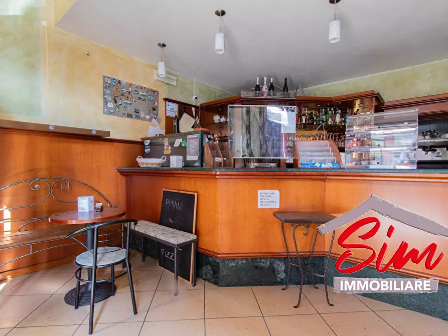 Immagine 5 di Locale commerciale in vendita  in Corso Vercelli 25d a Novara