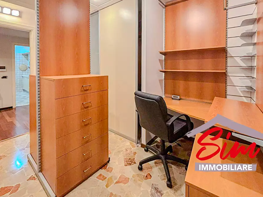 Immagine 2 di Trilocale in affitto  in Viale Buonarroti sn a Novara