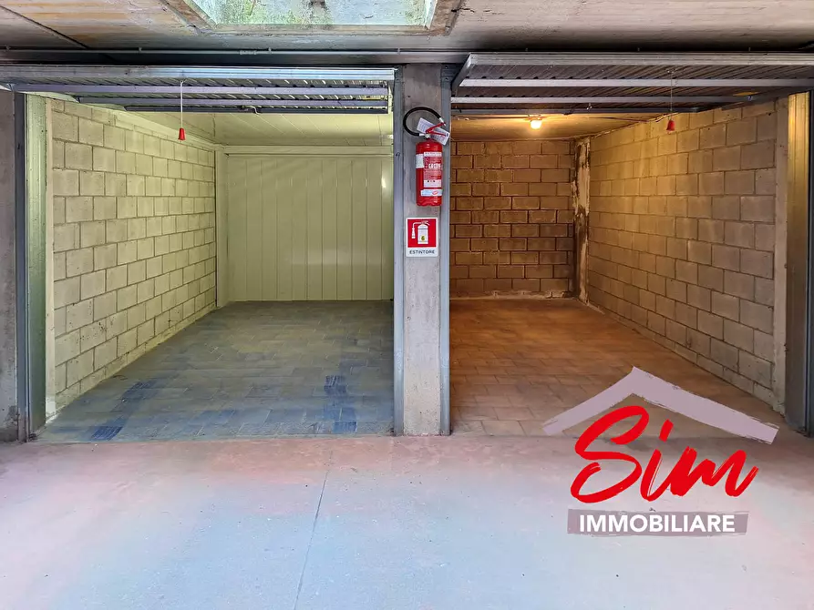 Immagine 16 di Garage in affitto  in Via Guglielmo Marconi 8 a Novara