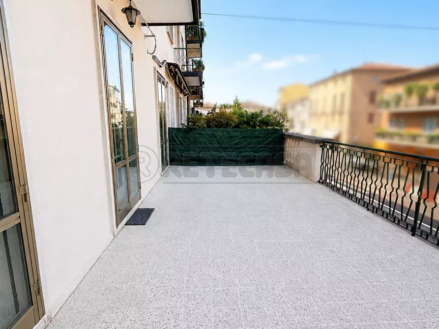 Immagine 14 di Bilocale in affitto  in Via Raffaele Pasi a Vicenza